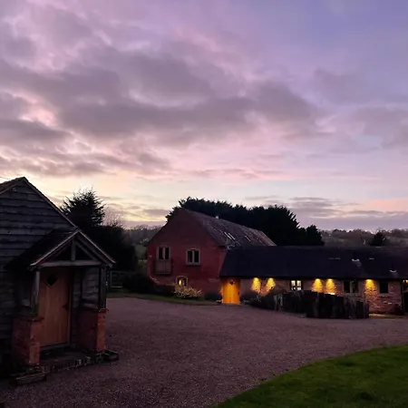 Stunning Rural Barn Conversion Worcester Exterior foto