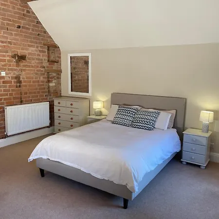 Stunning Rural Barn Conversion Worcester Exterior foto